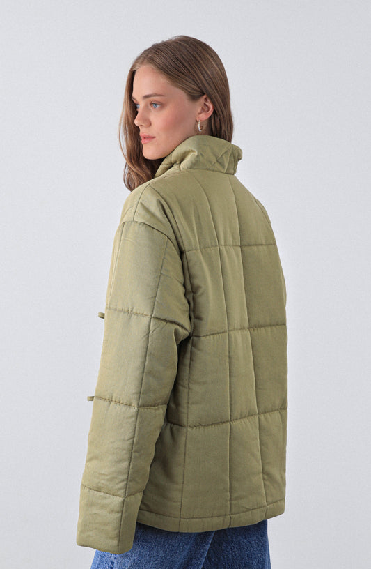Casaca Acolchada Cintas Pistacho