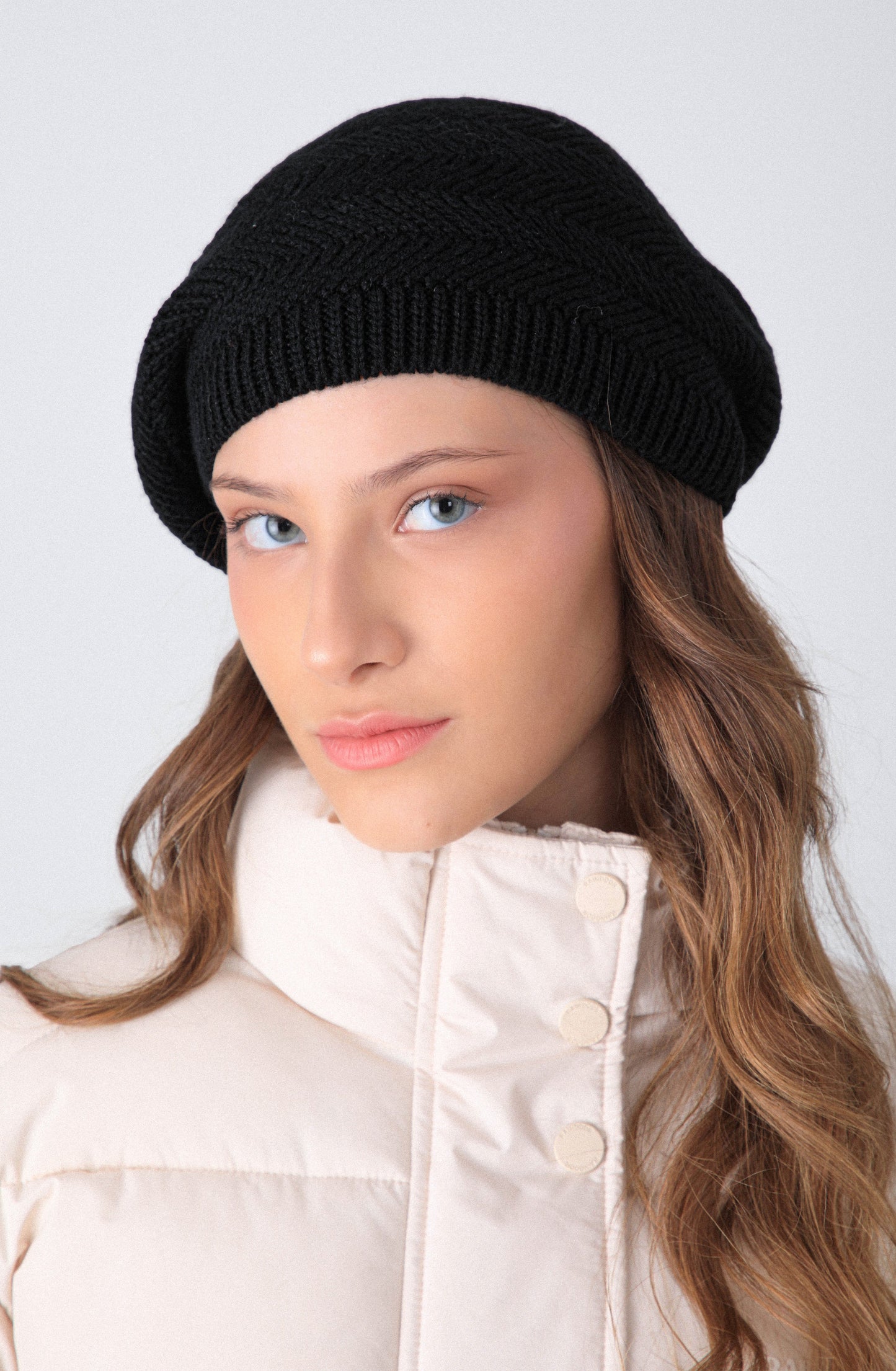 Boina Tejida Black