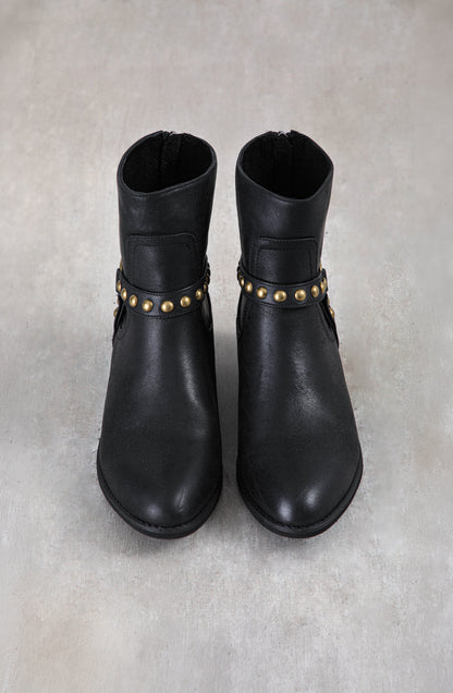 Botín Hebilla Tachas Black