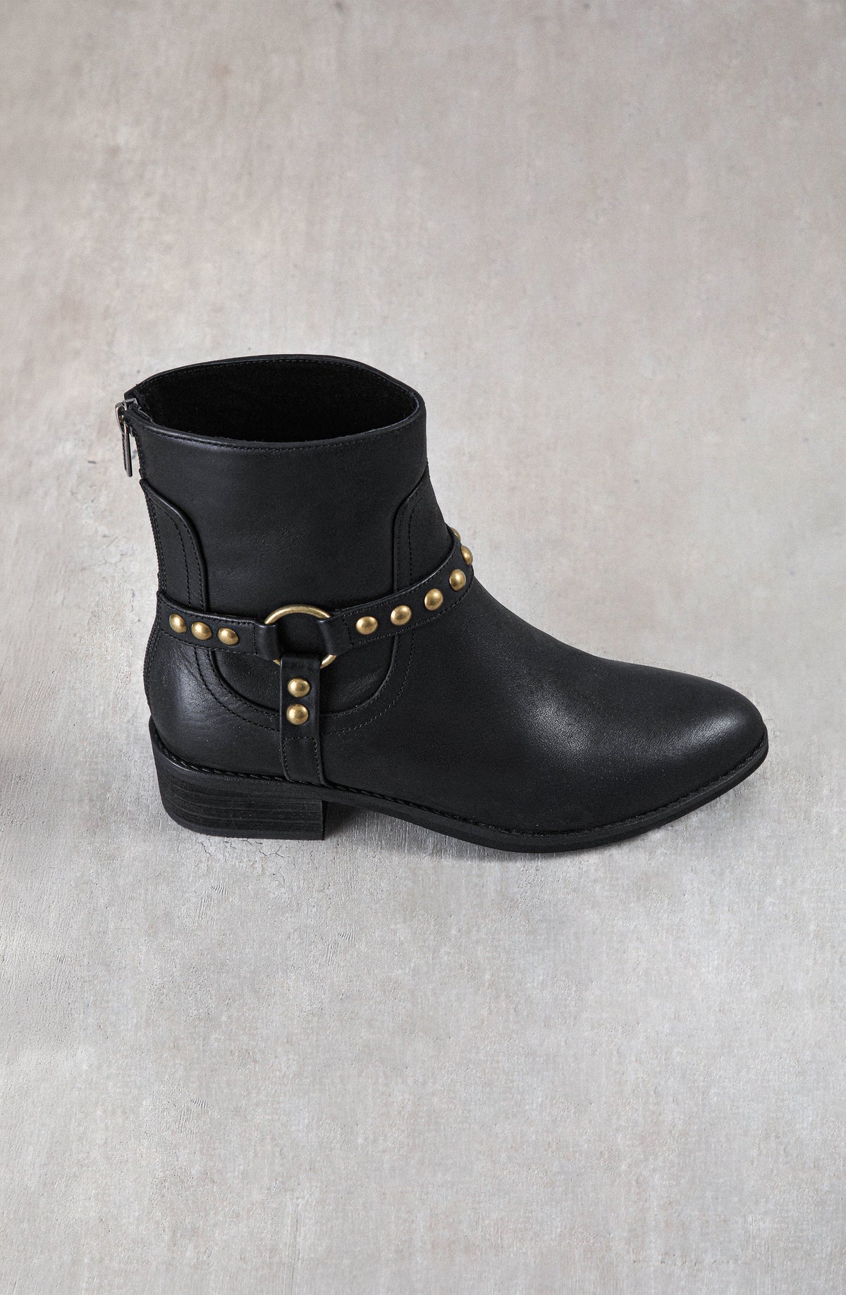Botín Hebilla Tachas Black