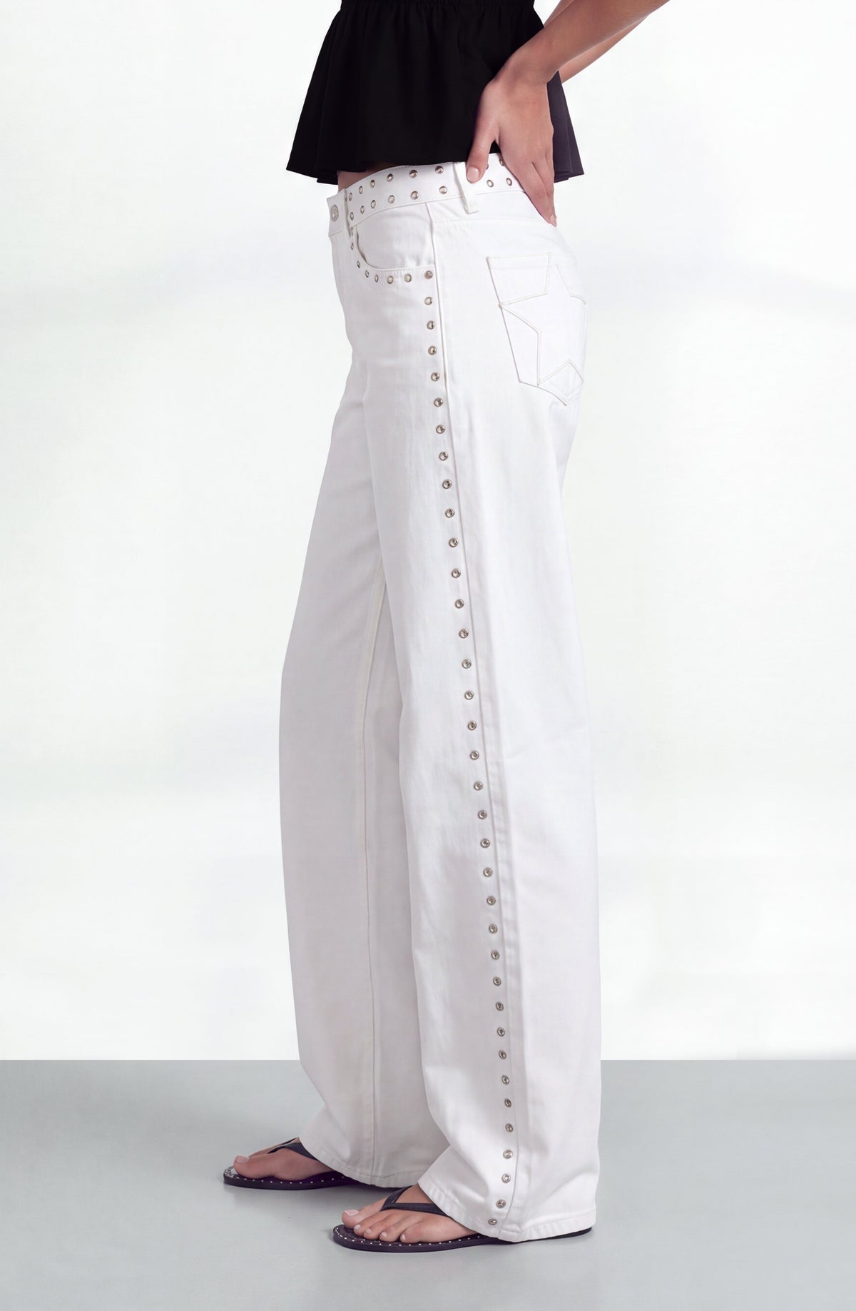 Pantalón Multi Tachas White